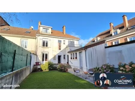 propriété 8 pièces 195 m²