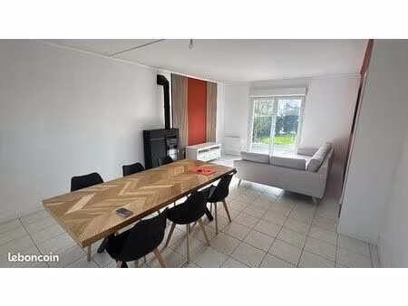maison meublée 82 m² – 3 chambres – garage – jardin – résidence sécurisée