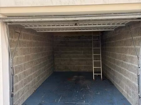 garage 15m2 avec mezzanine