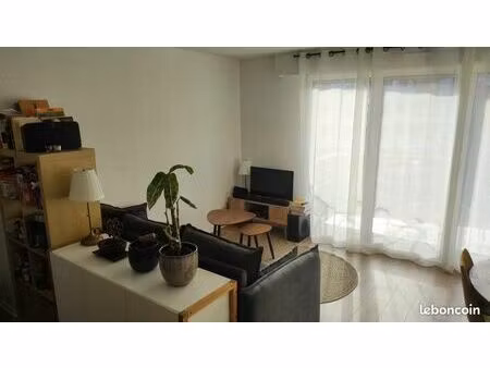 appartement f2 avec balcon  parking et cave – vieux lille