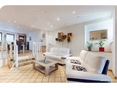 maison de village à domgermain