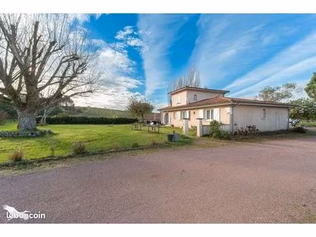 pavillon 7 pièces 170 m²