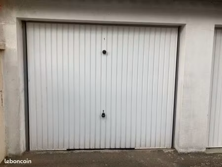 garage / box à louer