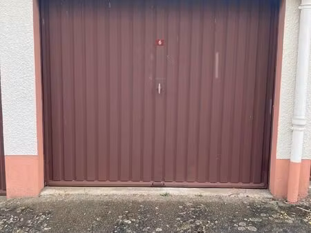 garage à louer gare à pied