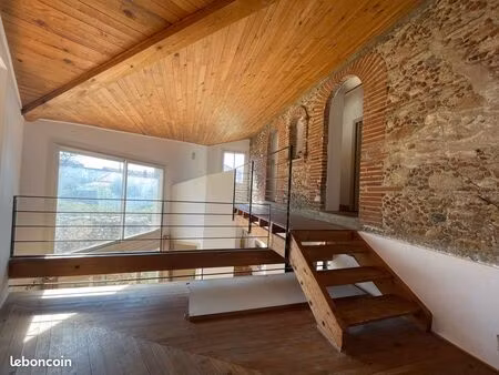 maison de style mas catalan quatre faces rénovée avec extérieur