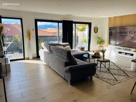 magnifique maison plein pied