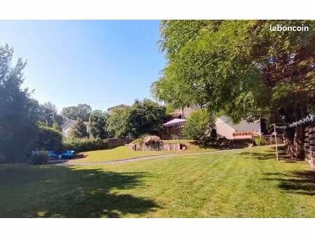 maison 9 pièces 297 m²