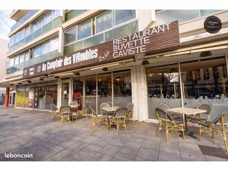 fonds de commerce bar  brasserie 155 m²