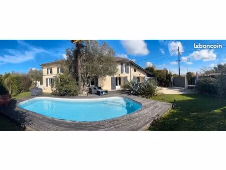: maison en pierre de 205 m² : charme  piscine et 5 chambres à prignac-et-marcamps