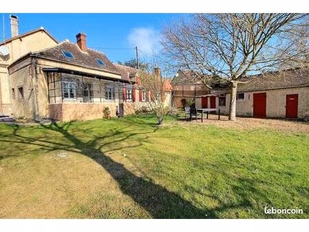 maison 6 pièces 157 m²