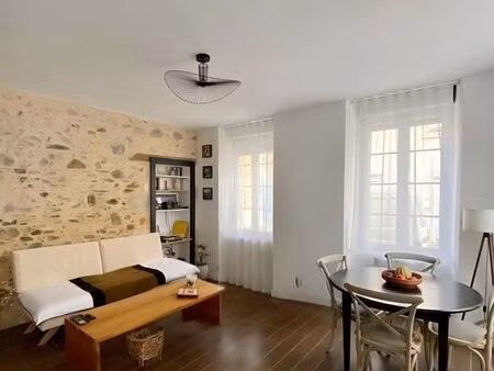 appartement t2 meublé – 40 m² – centre-ville