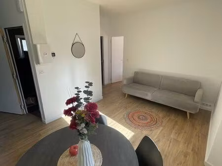 appartement t2 meublé  1 chambre  hyper centre  4 personnes