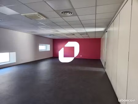 local commercial 3 685 m²