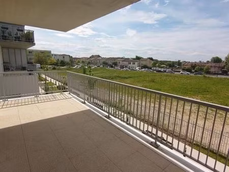 appartement 4 pièces 82 m²