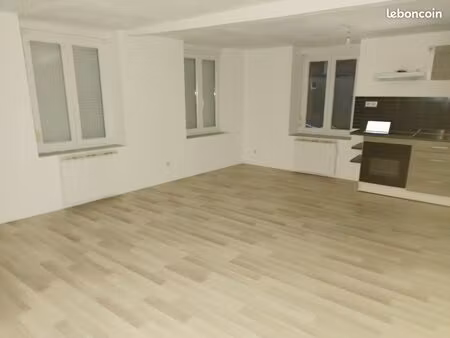 beau et grand 3 pièces 80m2