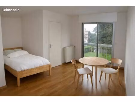 studio meublé / t1 bis 28 m² – calme  lumineux  parking privé – nantes bd jules verne