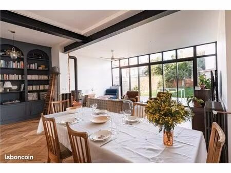 maison art deco avec jardin