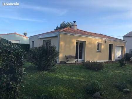 maison à louer vide à 100 m de la mer