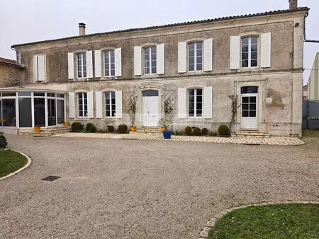 maison charentaise rouillac 294 m2