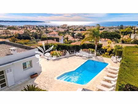 vente maison 6 pièces 174 m² vallauris (06220)