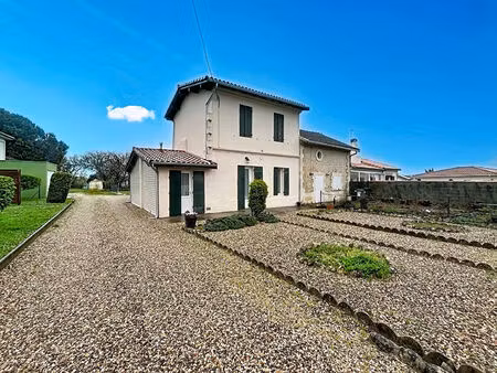 maison yvrac 3 pièces 80 m2