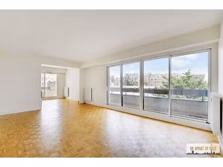 4 pièces 95 m² en dernier étage avec balcon sur jardin - rue parent de rosan - paris 16ème