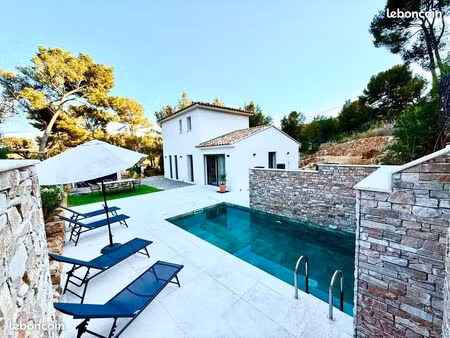 maison neuve 2024 – 130 m² – 4 chambres – piscine – plein sud