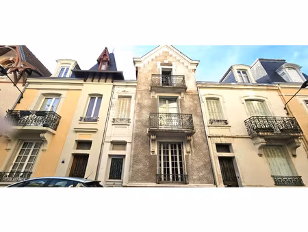 maison des années 30 entiérement à rénover - quartier prisé