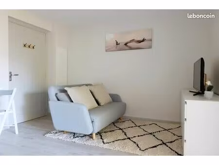 studio neuf proche fac champollion