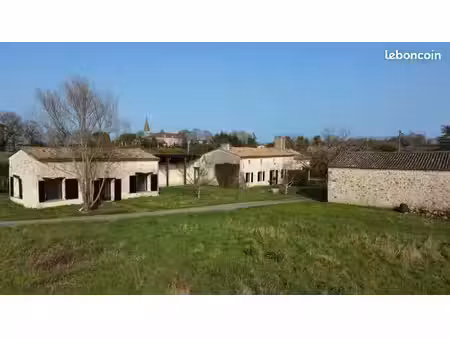 maison 10 pièces 208 m²