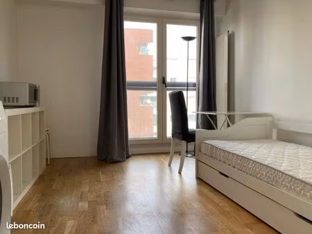 studio suresnes à louer