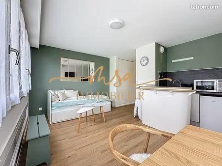 studio 1 pièce 26 m²