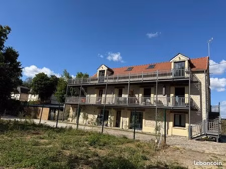 grand f2 avec jardinet à 2mn de chambly