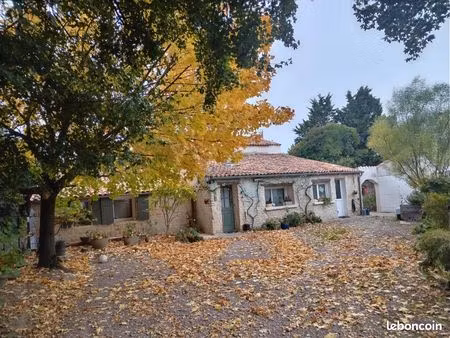 maison de caractère centre bourg andilly