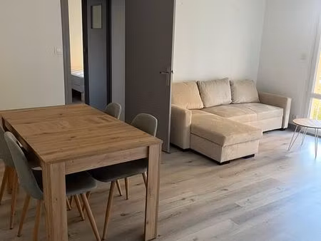 appartement meublé - 2 pieces - 56 92m²