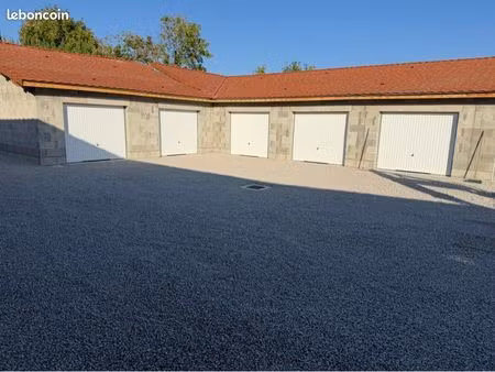 garage à loué gannat