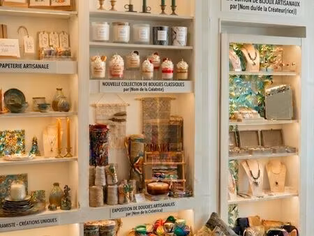 espace d'exposition pour artisans & créateurs - boutique locale