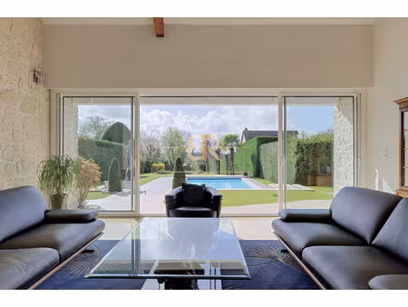 maison familiale - aucun vis-à-vis - piscine chauffée