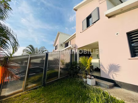 villa t3 de 88.30 m2 à la saline les bains