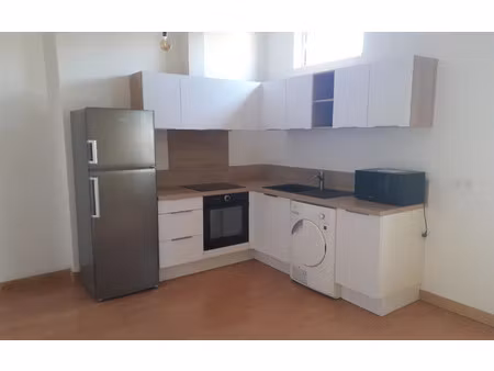 location appartement  m² t-2 à la tremblade  690 €