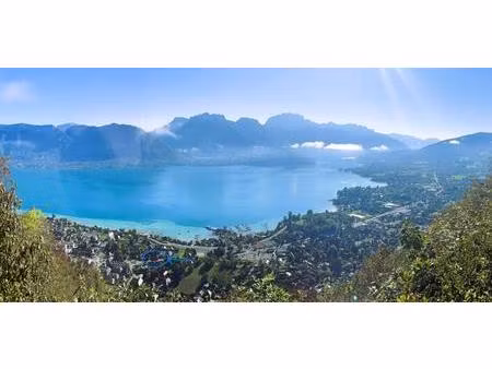 sévrier : spacieux appartement 3 pièces (74 m²) ? balcon ? cave - une place de parking pri