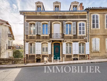 maison de caractère en pierre avec dépendance - centre-ville d'auch