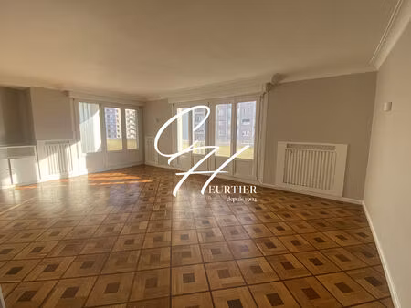 location appartement 3 pièces 95 m² à grenoble (38000)