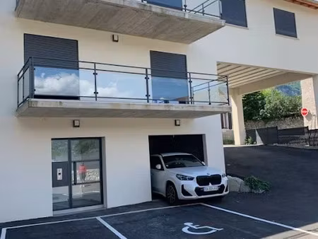 location meublée appartement 2 pièces 37 m² à bernin (38190)  853 €