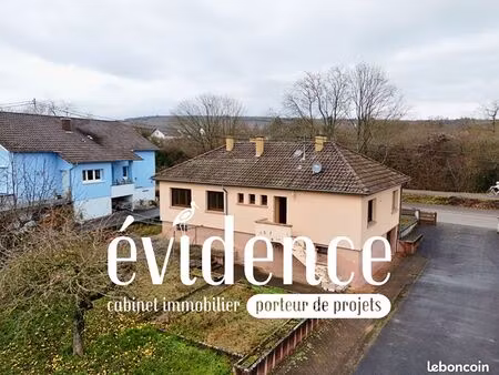 maison 5 pièces 93 m²