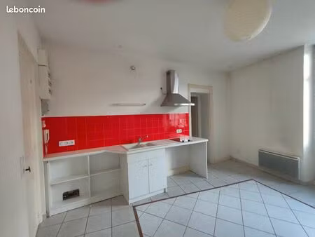 t2 - 30m2 - poitiers