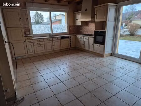 appartement 5 pièces - 116 m² avec terrasse et jardin