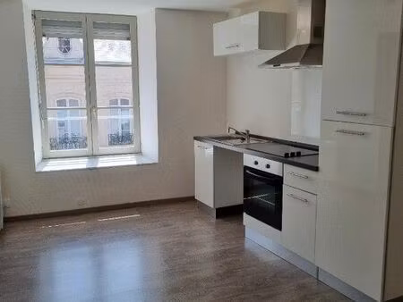 loue appartement lumineux proche palais de justice