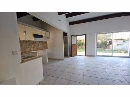 niozelles 5 min forcalquier maison 3 chambres garage jardin