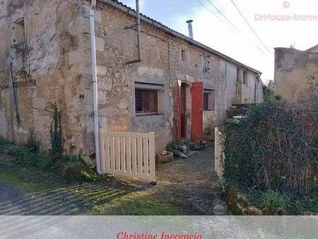 vente maison 6 pièces 153 m² à saint-thomas-de-conac (17150)  114 000 €